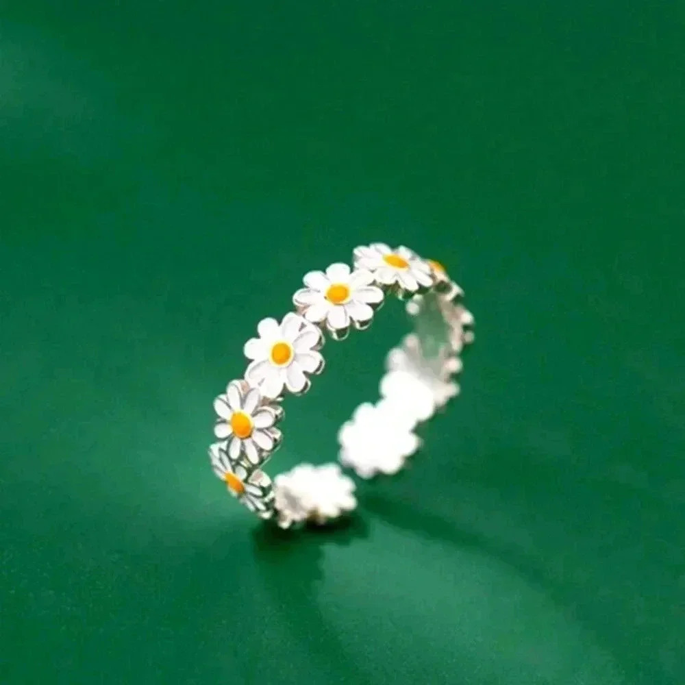 Daisy ring 💍 jewelry silver plated girls women's fun summer cute rings casual